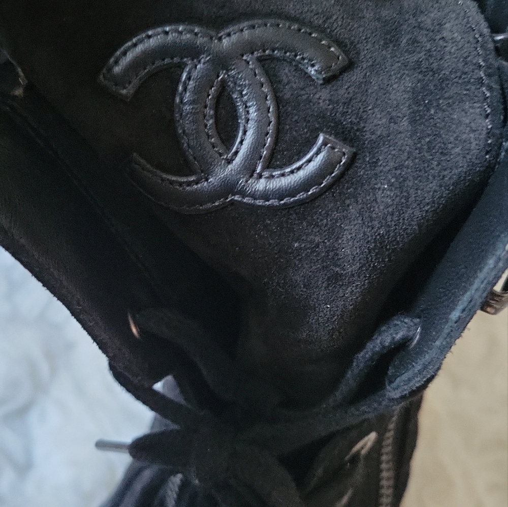 Chanel Combat boots - Picture 2 of 4